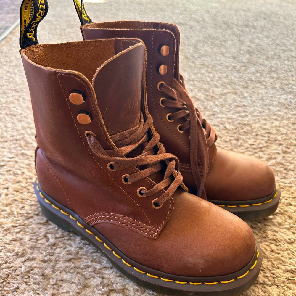 Brown leather, Dr. Martens, US 6, EUR 37